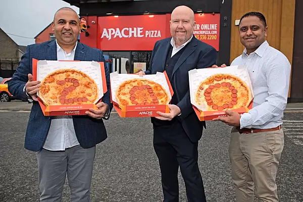 How do I get a job with Apache Pizza?
