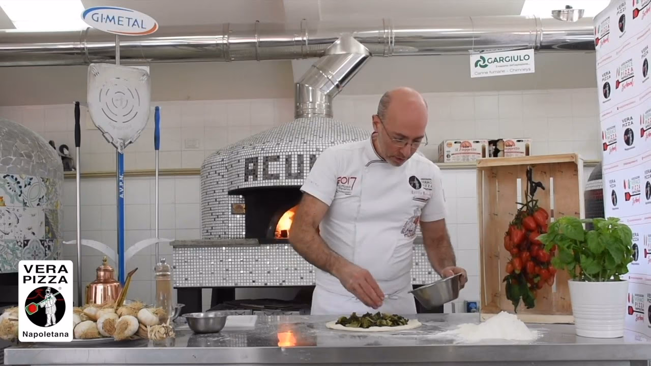 Does pizzeria da Attilio take reservations?