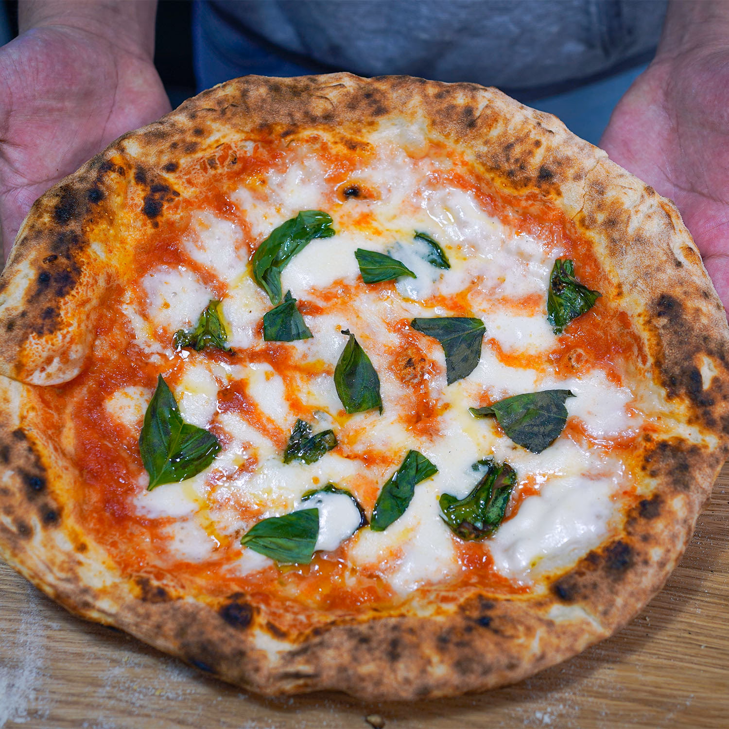 What is Neapolitan pizza made of?