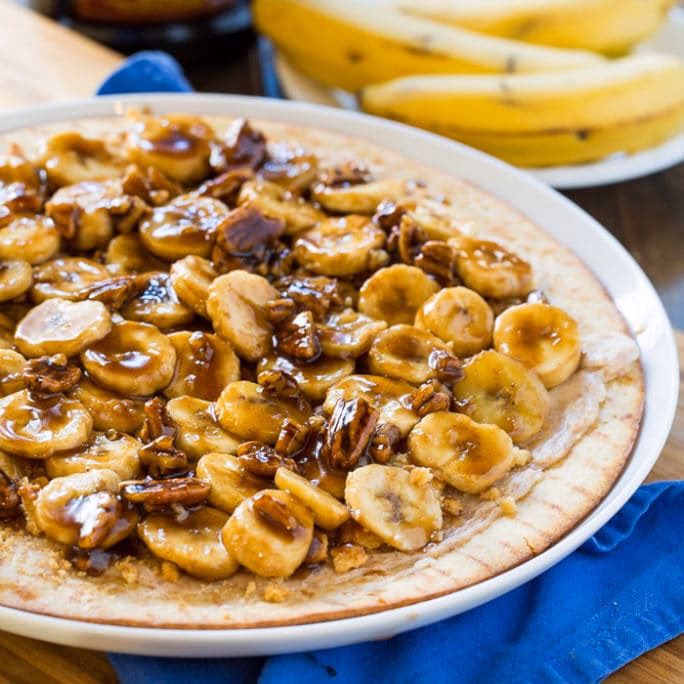 How long does it take to bake a banana pizza?