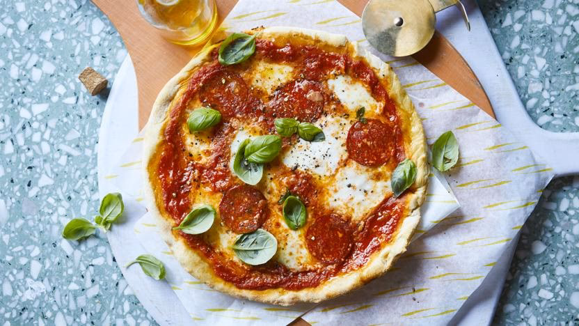 How do you make a basil pizza?