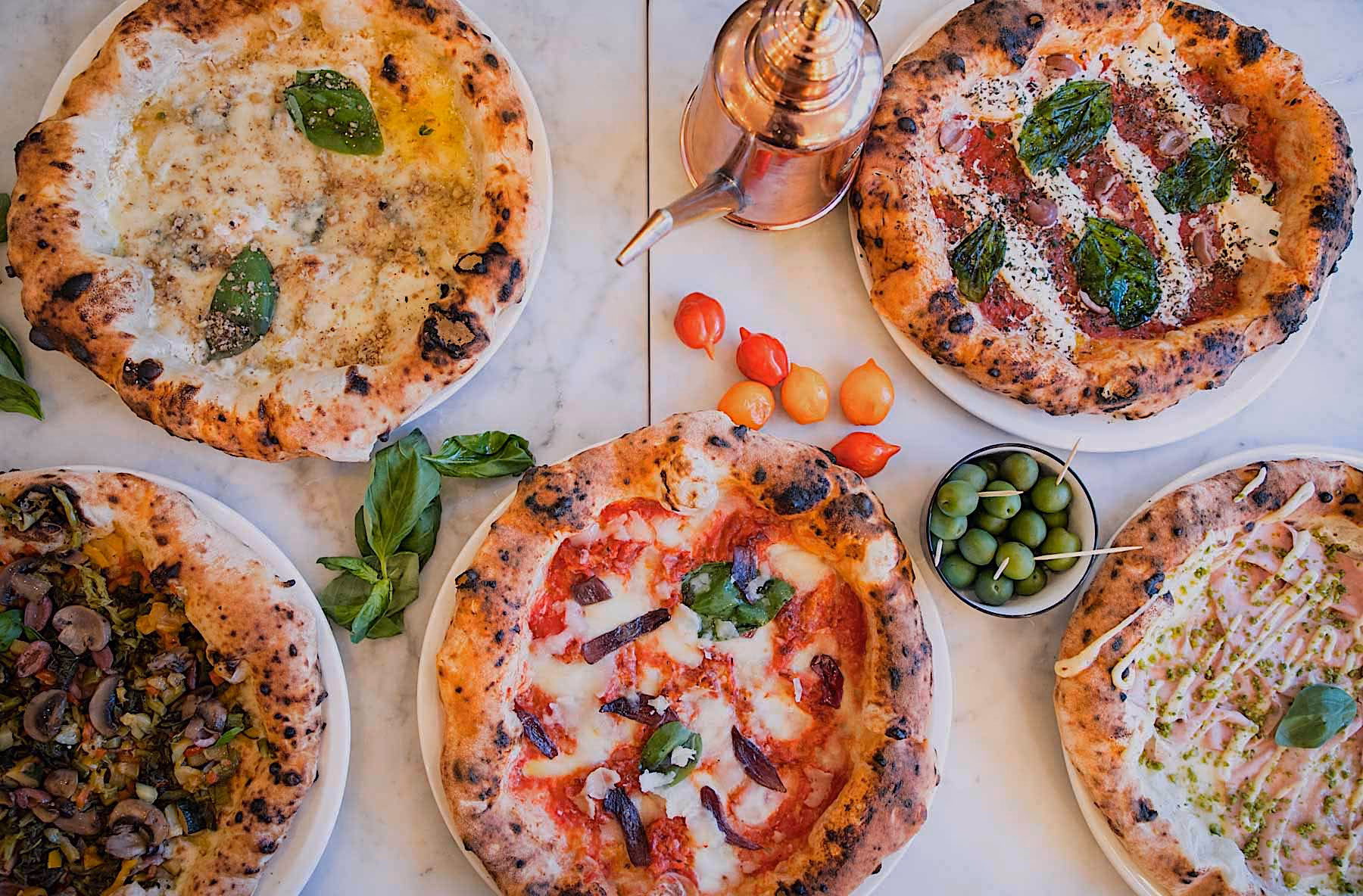 Is Paris a good place to eat pizza?