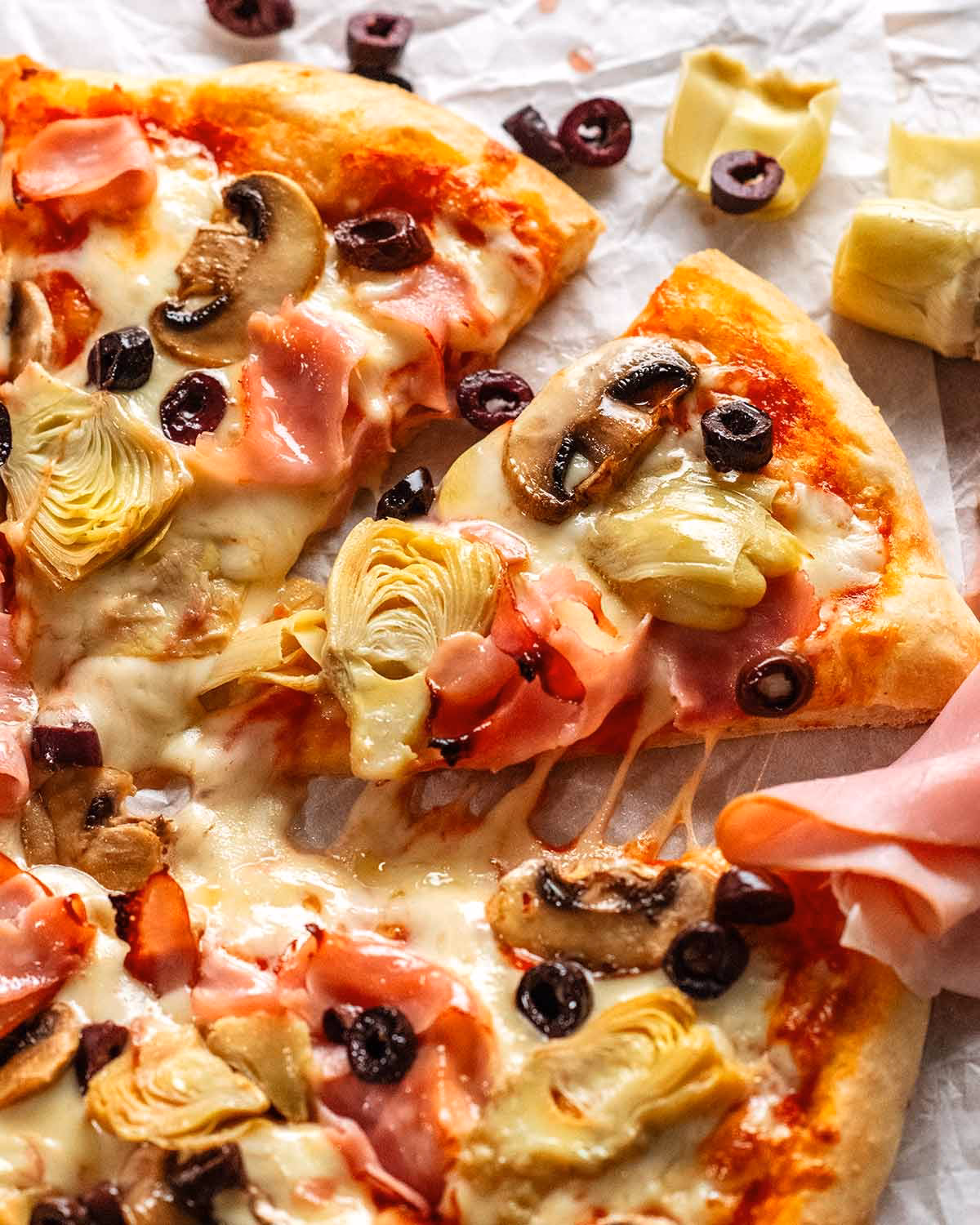 How do you make a capricious Ham pizza?