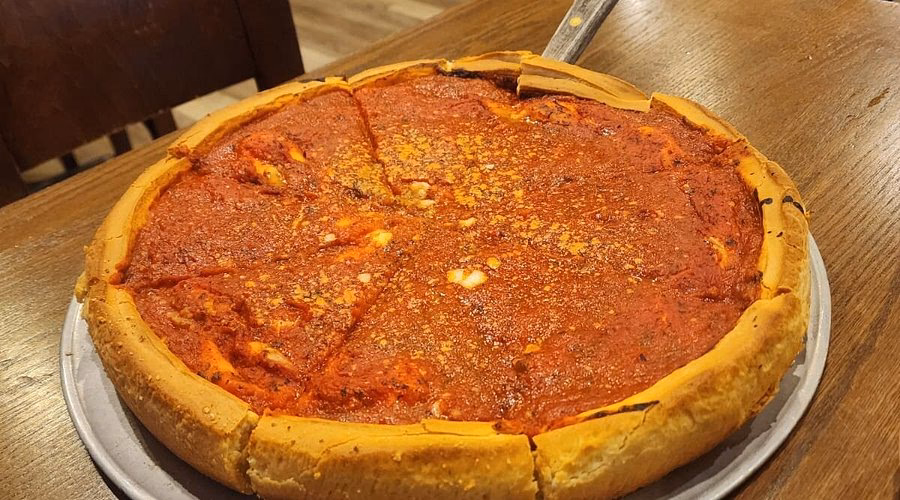 Where to eat a 12-inch pie in Chicago?