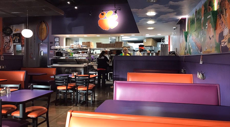 What are some good pizza places to eat in New York City?