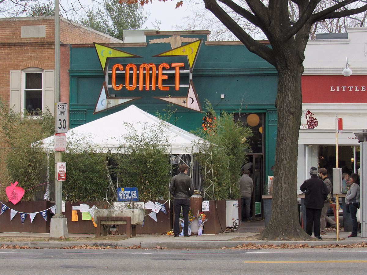 What to eat at Comet?