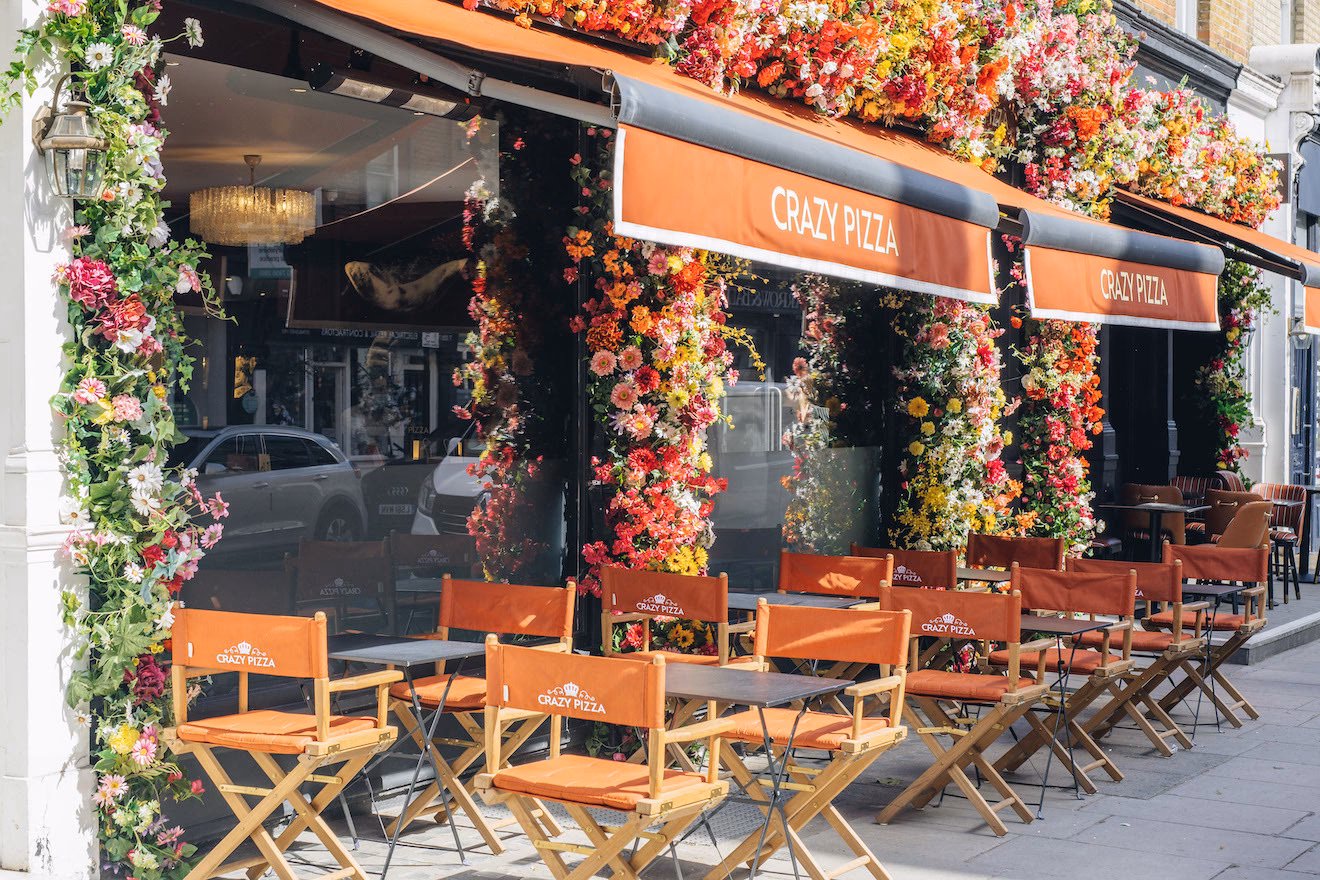 Is crazy pizza Knightsbridge a good restaurant?