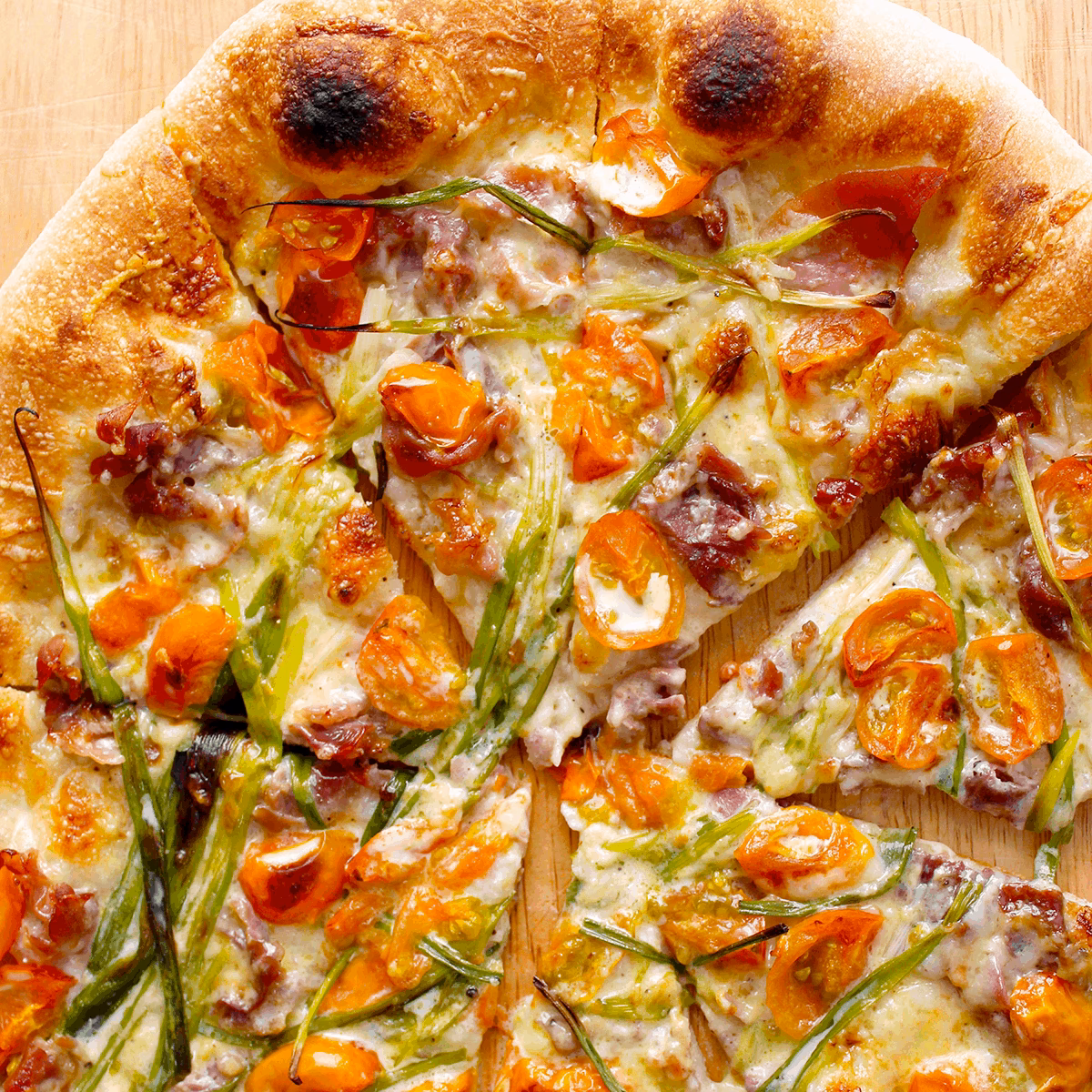 How do you make a pizza with cream cheese?