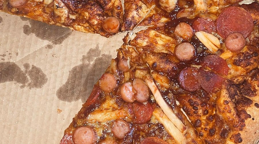 What to eat at Domino's?
