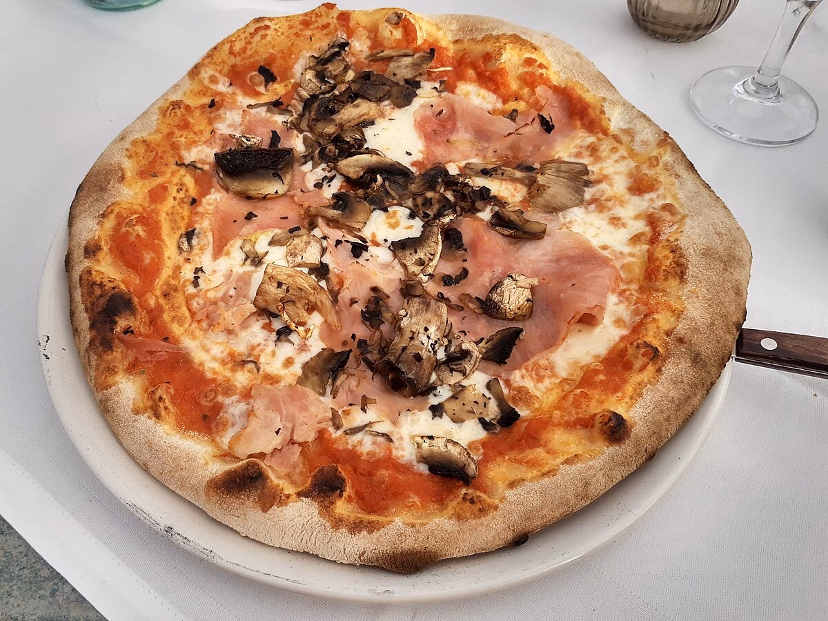 Quel est le plus petit restaurant d'Erbalunga ?