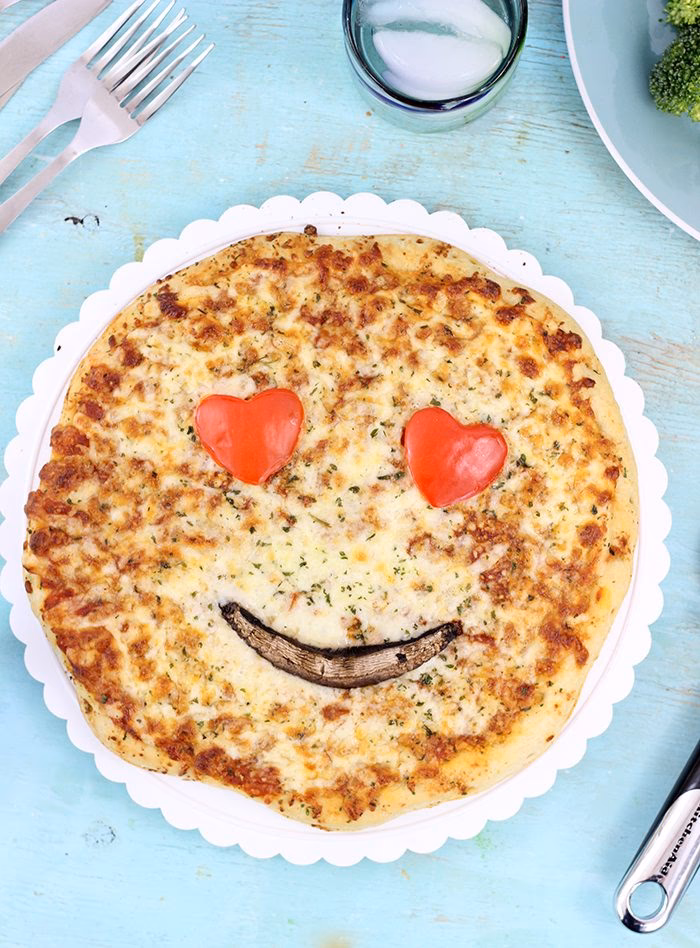 What does Pizzaface do to Peppino?