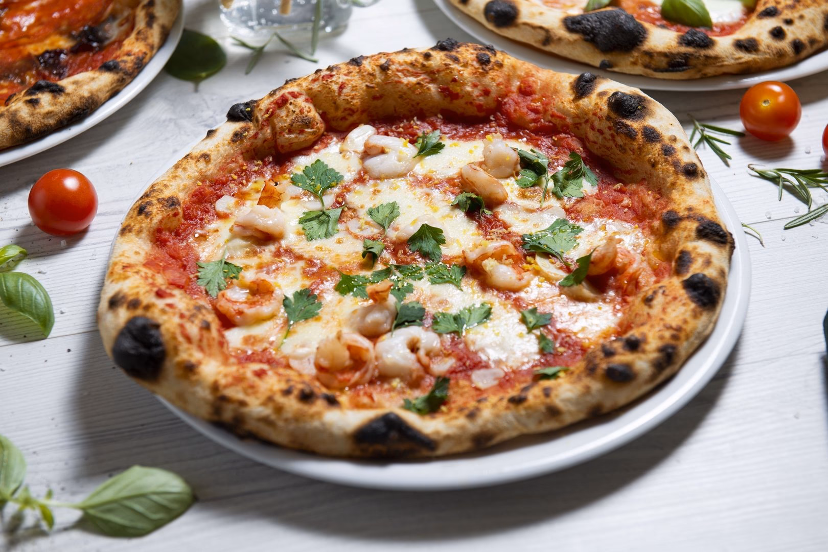 How long does it take to order pizza in Warsaw?