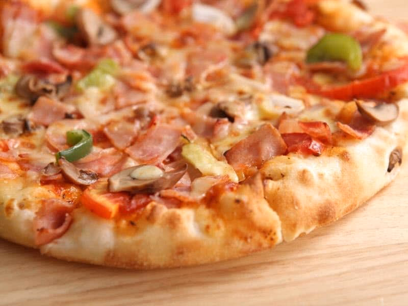 Comment personnaliser la recette de la pizza reine ?