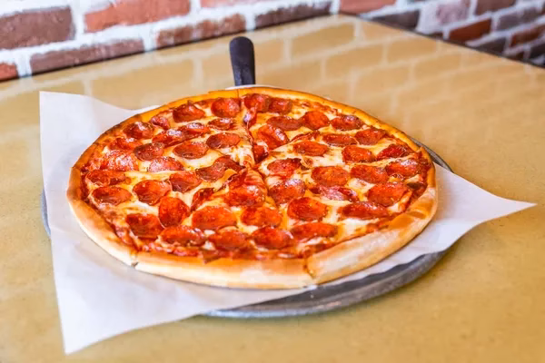 Who is gondola pizza?