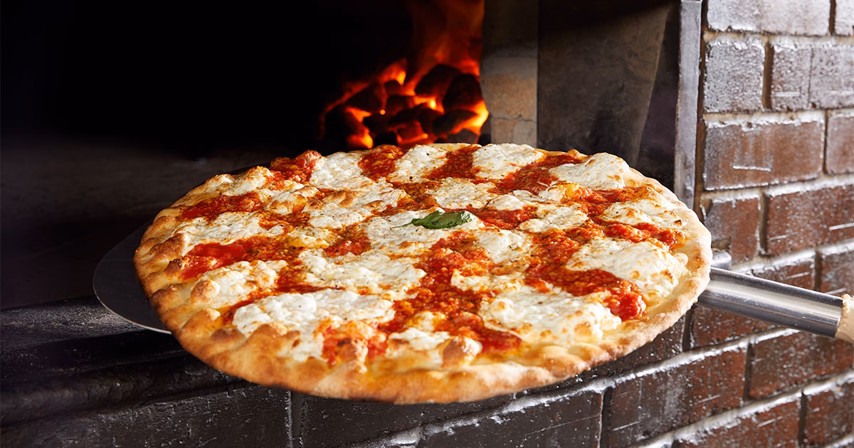 Does Grimaldi's pizza have pizza?