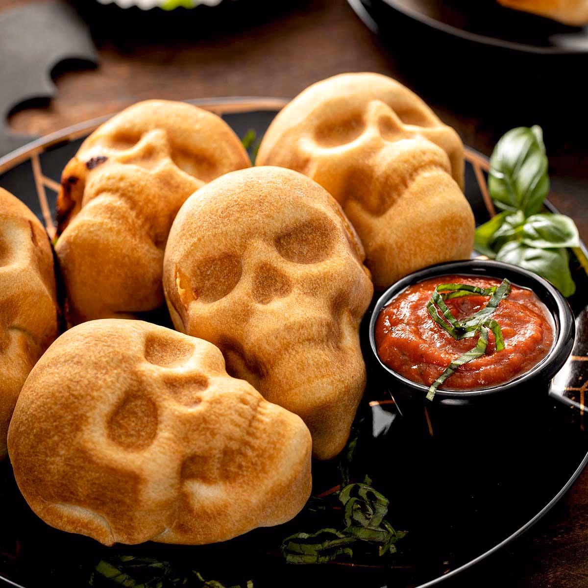 Can you make pizza skulls from store-bought pizza dough?