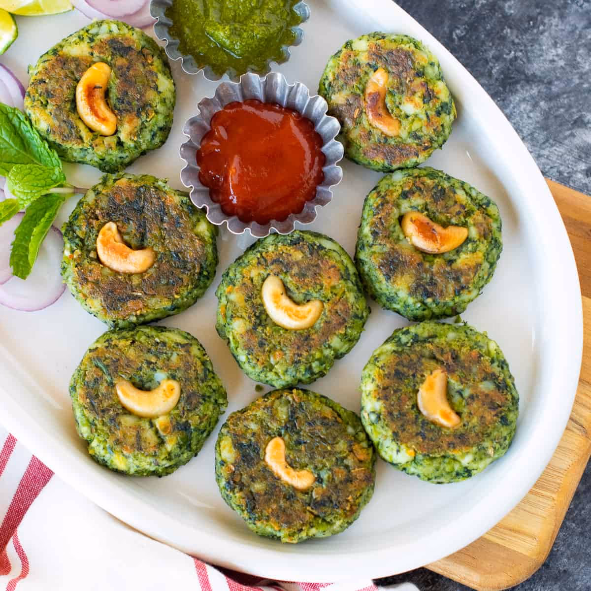 How to make Hara Bhara kebab sandwich?