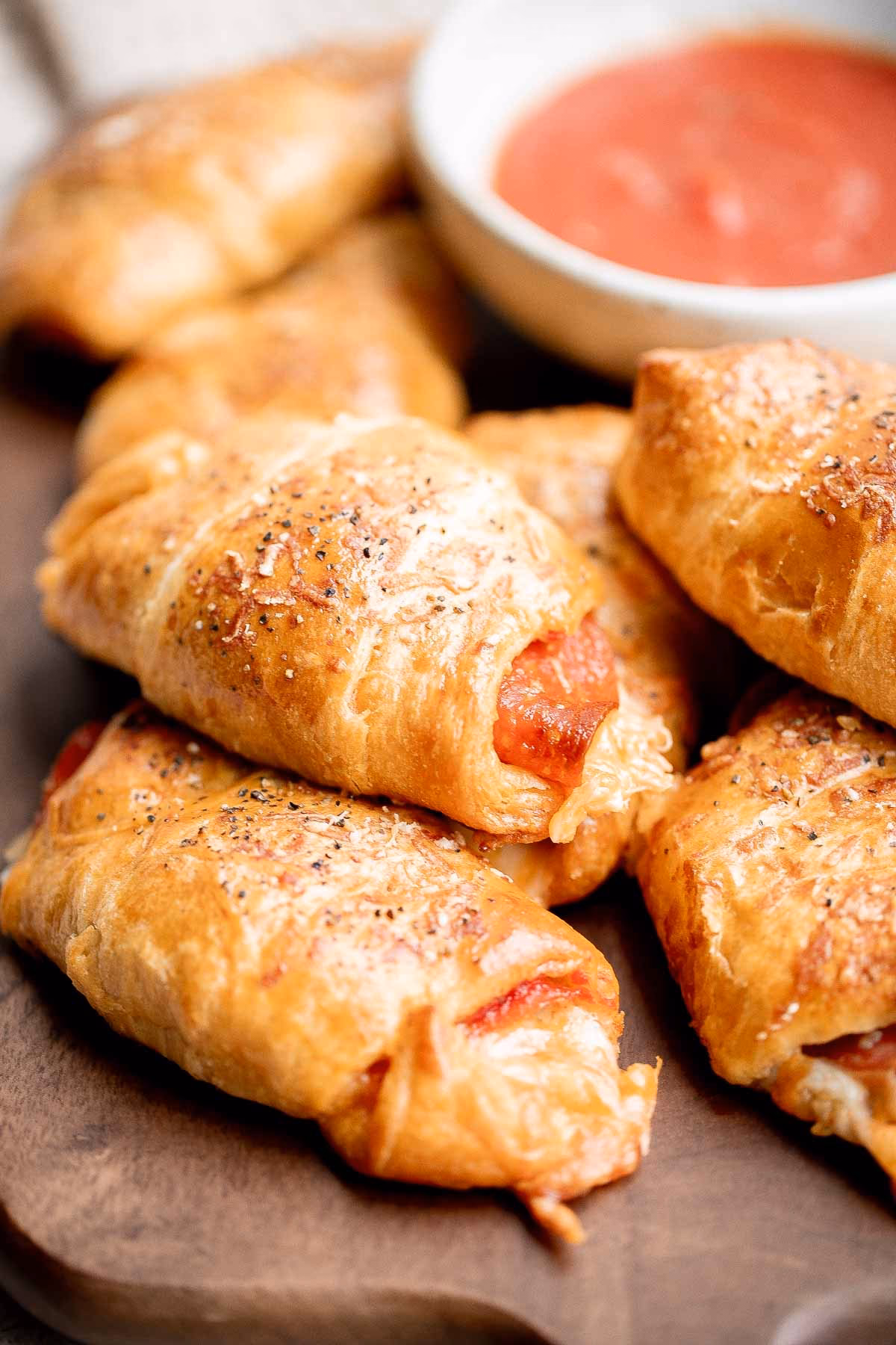 What is a crescent Roll Pizza?