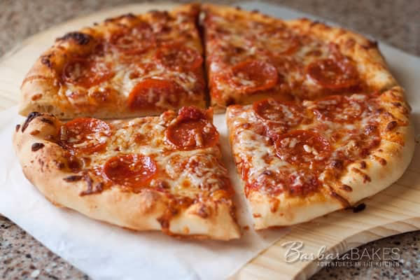 What makes a good American pizza?