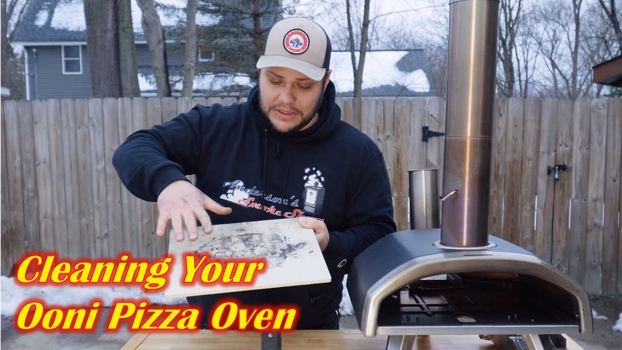 How to clean Ooni pizza oven?