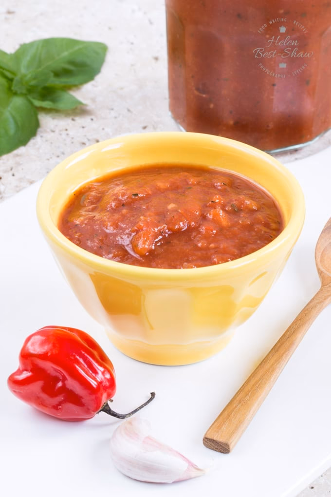 How do you make kebab sauce spicier?