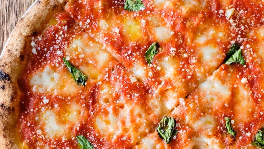 What does 'I like pizza too' mean?