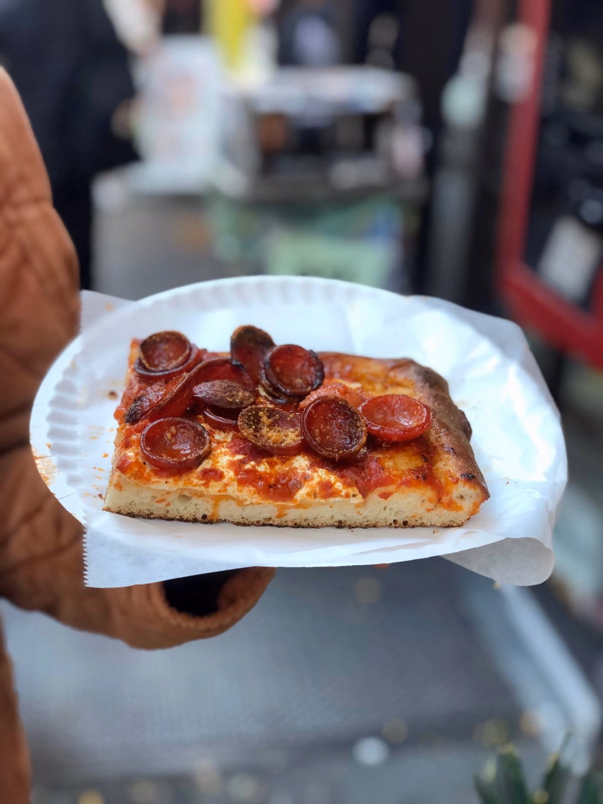 How much pepperoni should be in a pizza?