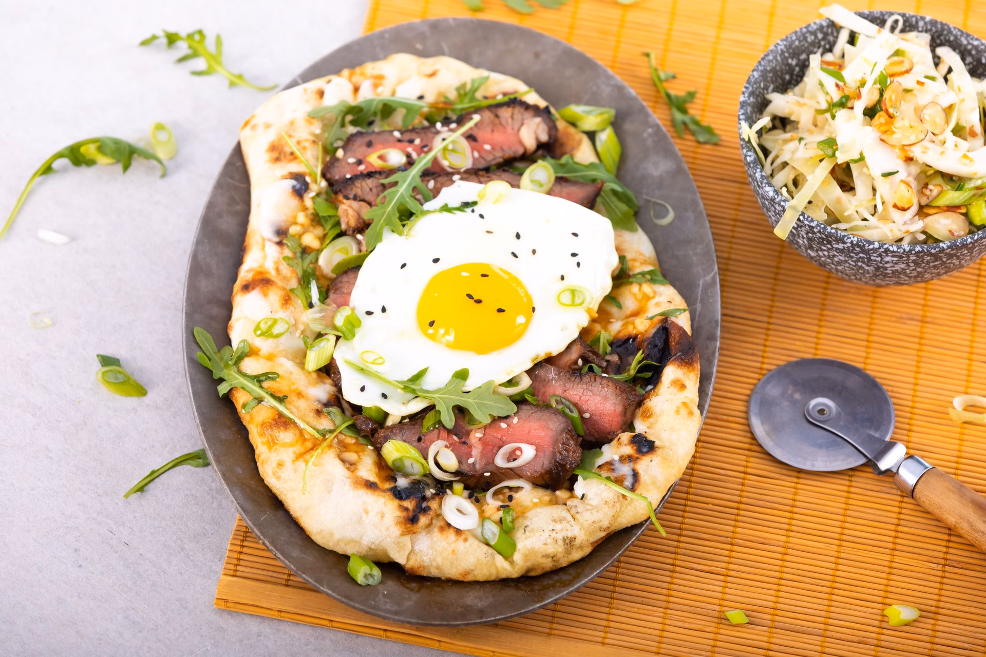 What type of pizza do Japanese people eat?