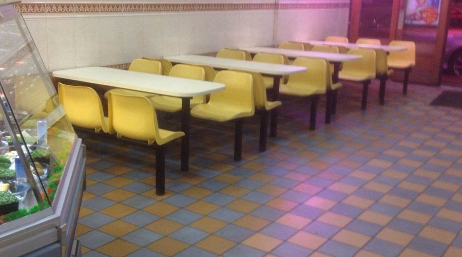 Where is Ken's kebab house & Speedy pizza?