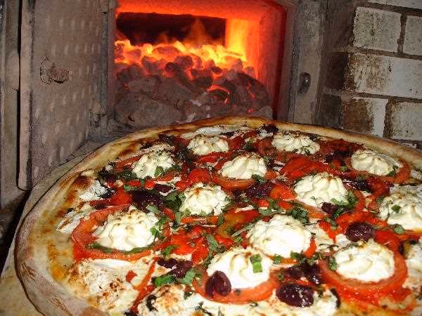 Is Lombardi's Pizza a good place to eat in New York?