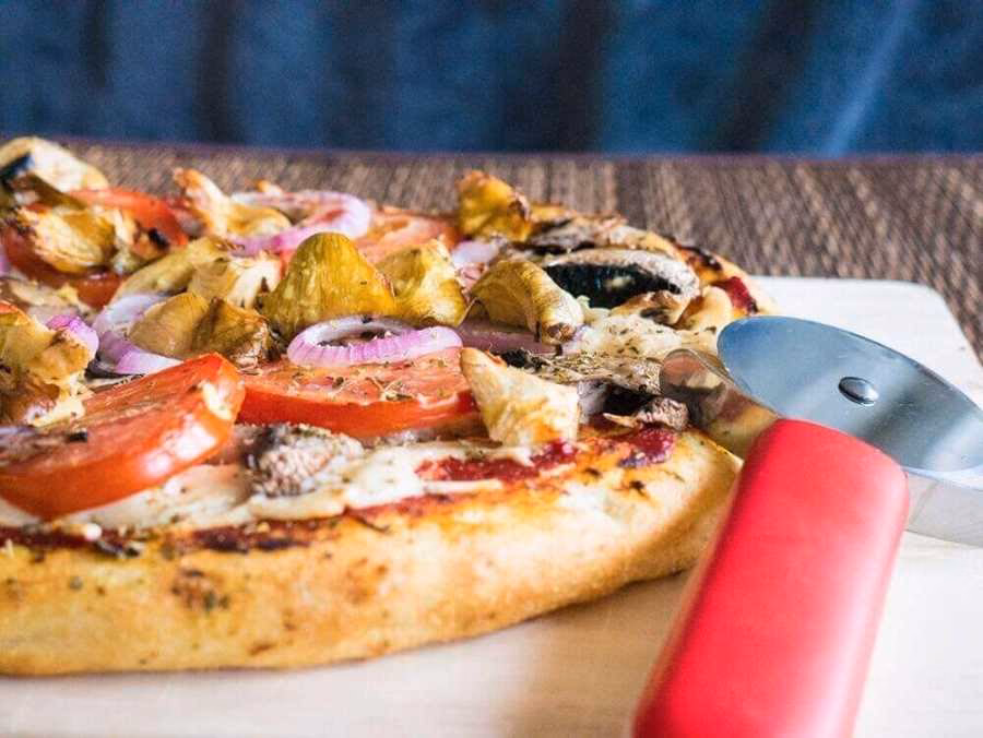What is Paleo & vegan pizza?