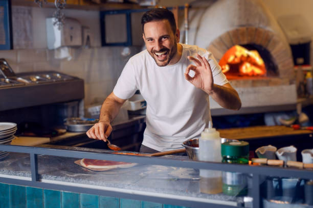 What does a pizzaiolo do?