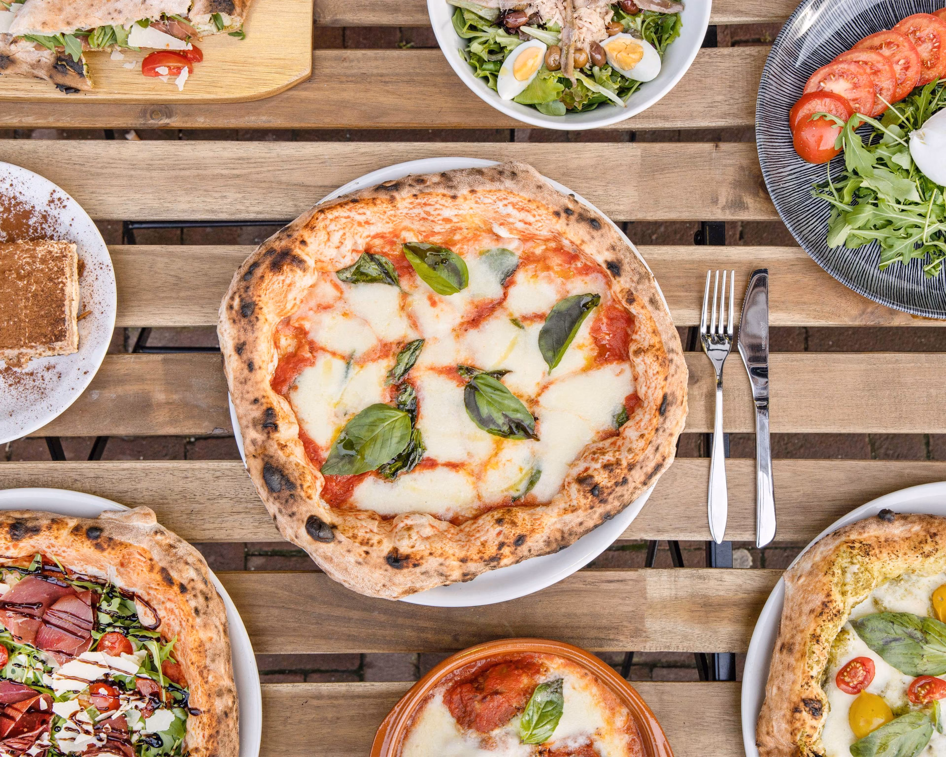 Where is Mangia Pizza & Wine Da Antonio?