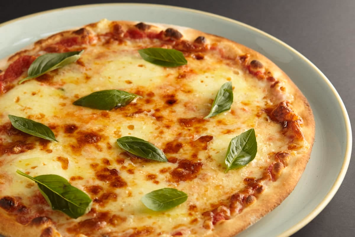What kind of pizza did King Umberto I & Queen Margherita eat?