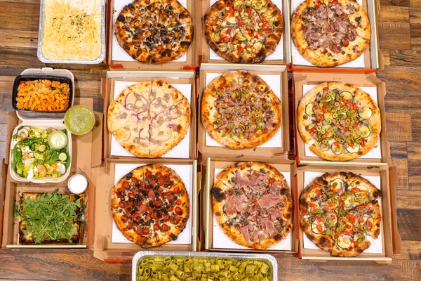 Who is Melo's pizza & pasta?