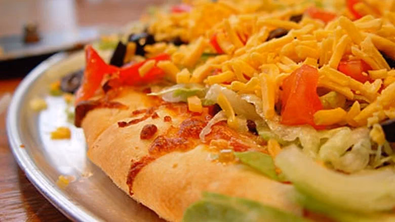 How much does Pizza Hut (AU) cost?