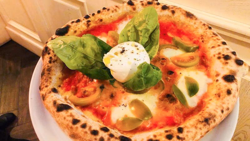 Does Mister Pizza have a restaurant in Florence?