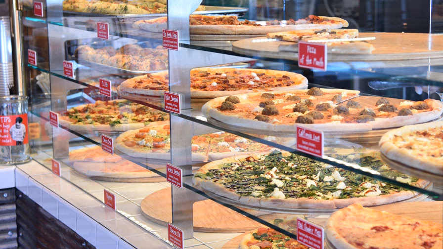 What do you eat at Moto?