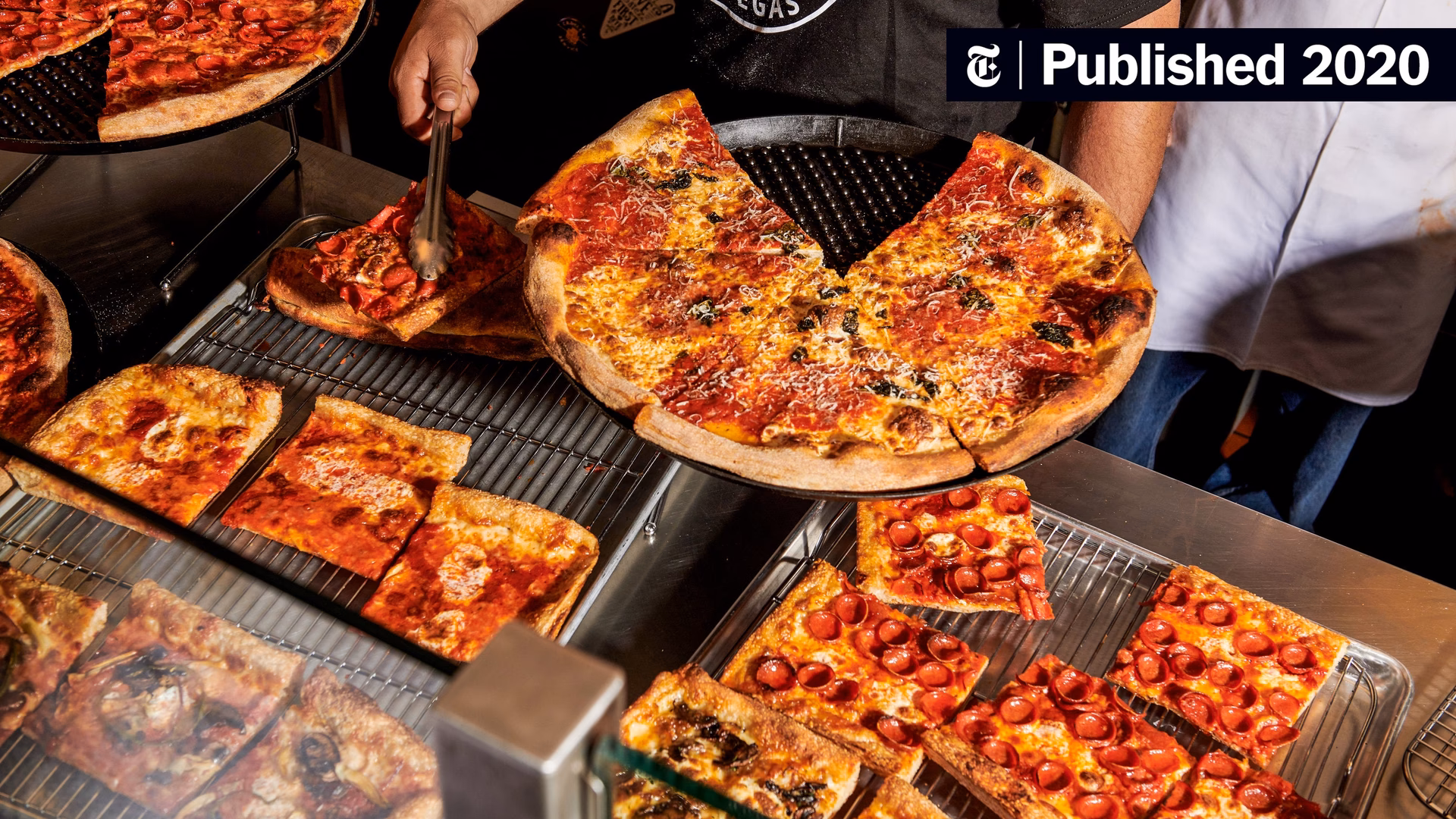 Where can I buy pizza in Las Vegas?