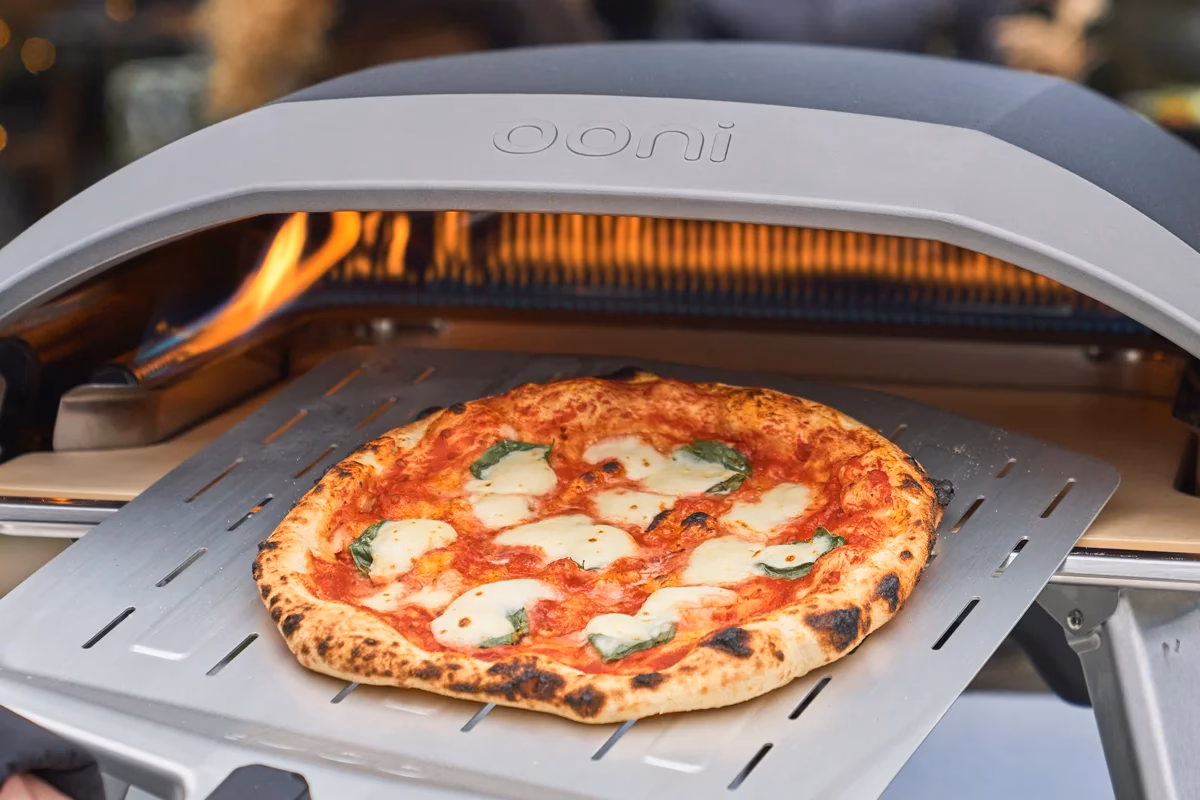 Can you hack your home oven to make a pizza oven?