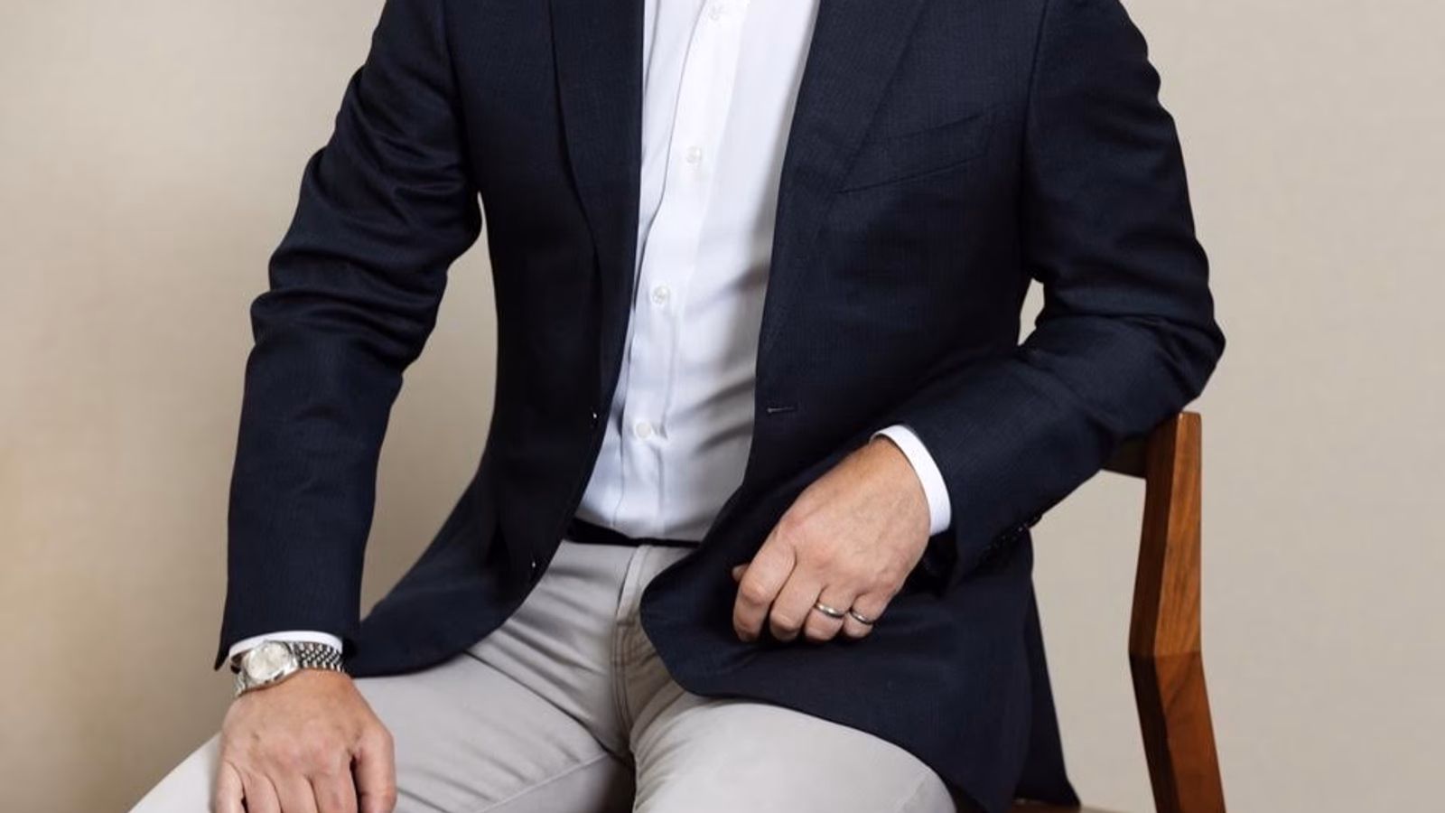 Who is Pizza Pizza CEO Paul Goddard & Jason maghanoy?