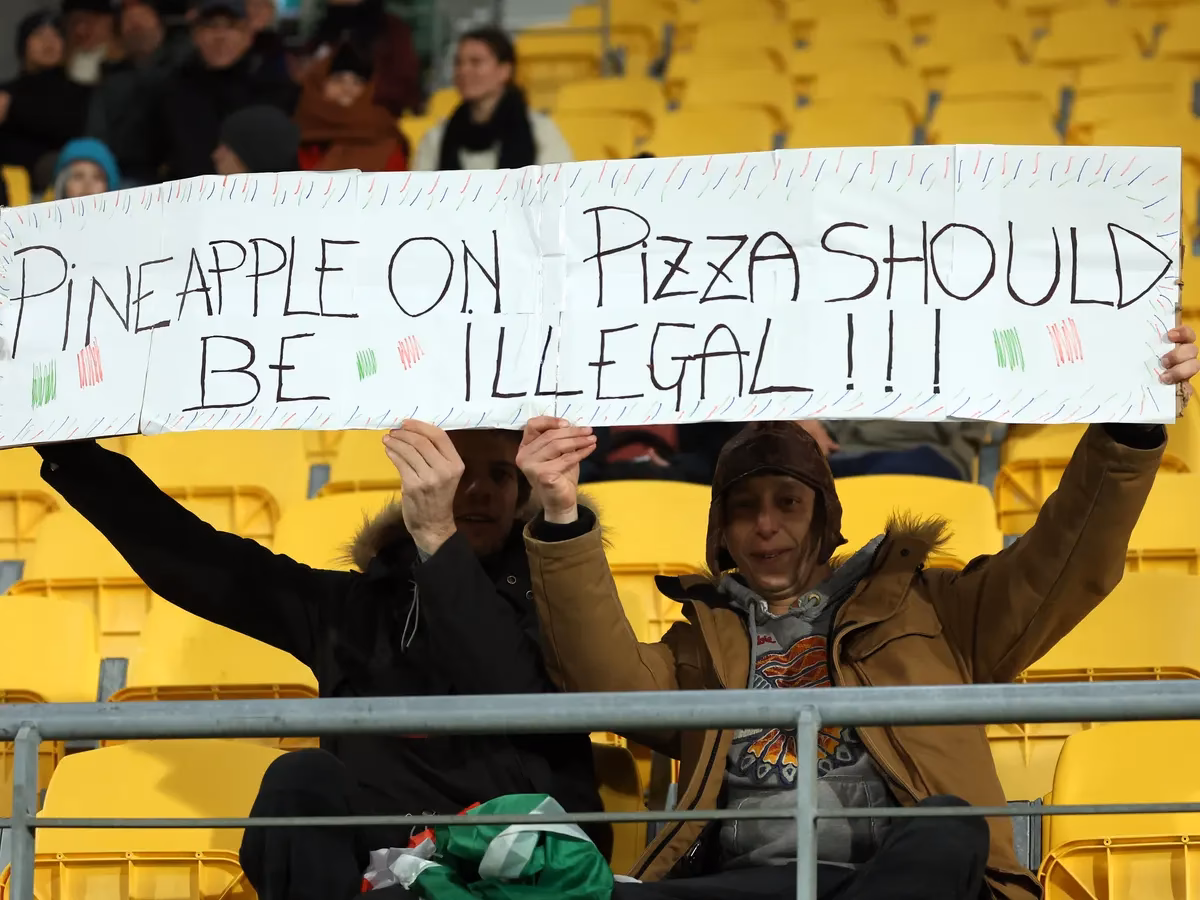 Why is there a pineapple pizza controversy in Italy?
