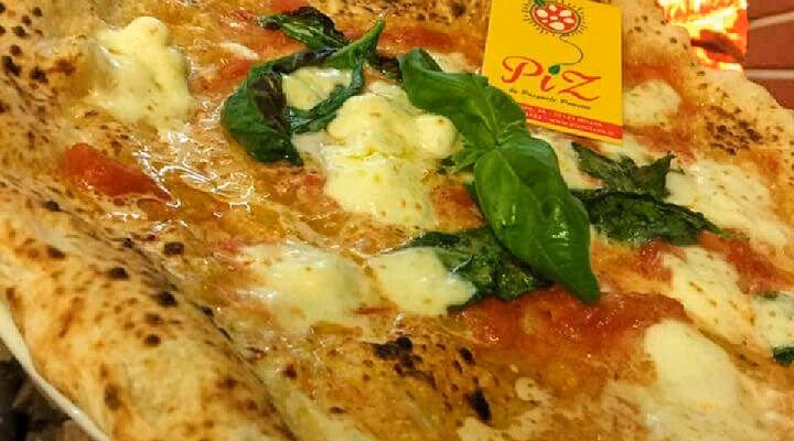 What to eat at Piz in Milan?