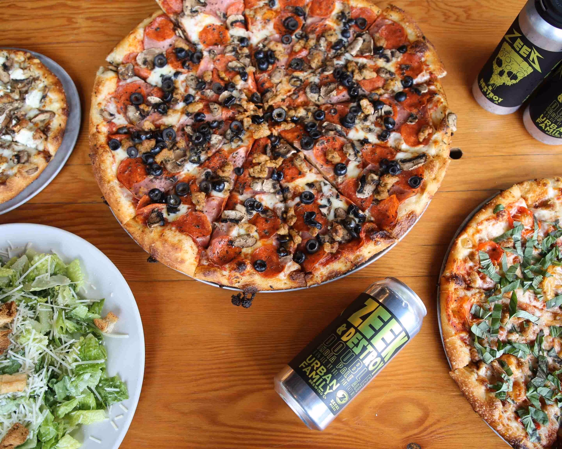 What is plum tomato pizzeria - Bellingham known for?