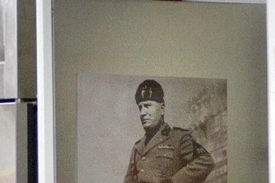 Why did Mussolini enlist in the Italian resistance?