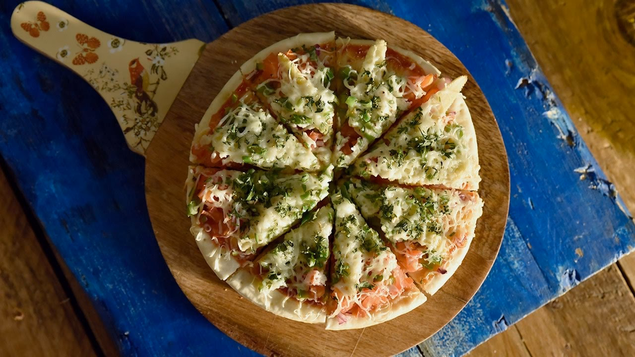 Where to eat sourdough Pizza in Bombay?