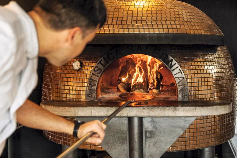 Who makes the best pizza in Killarney & Dingle?