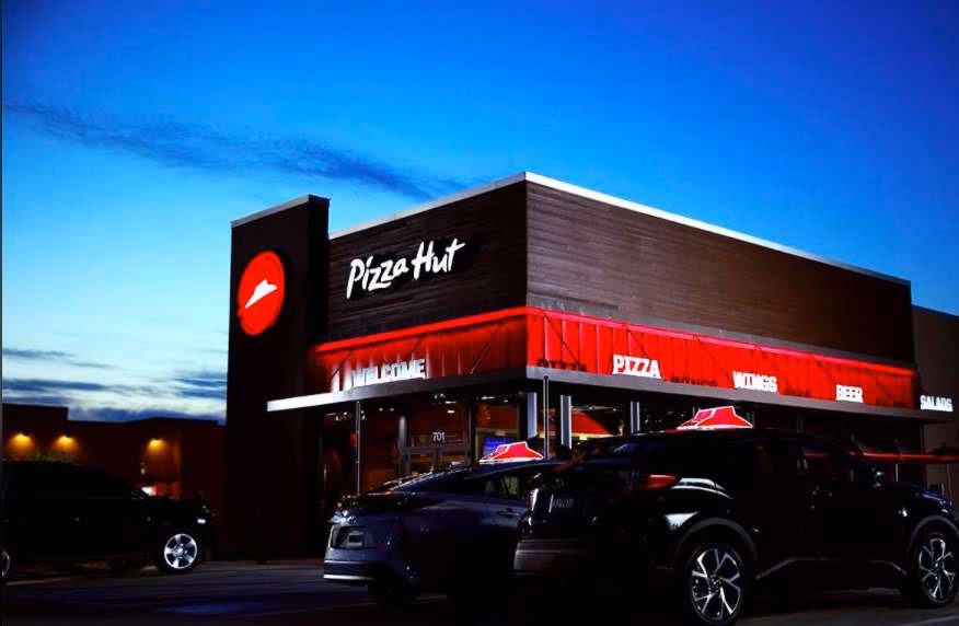 Wie bekomme ich mehr Informationen über die Speisekarte und die Preise von PizzaHut?