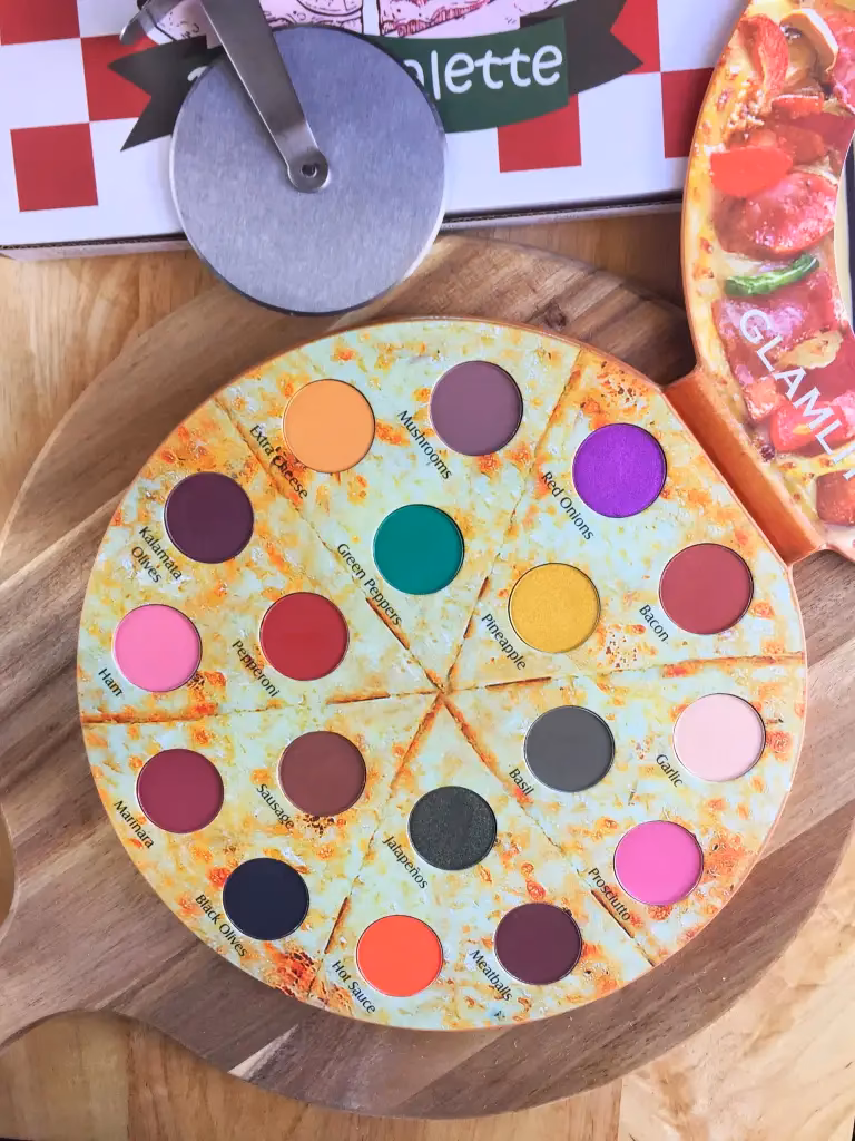 Is free shipping available at Glamlite?