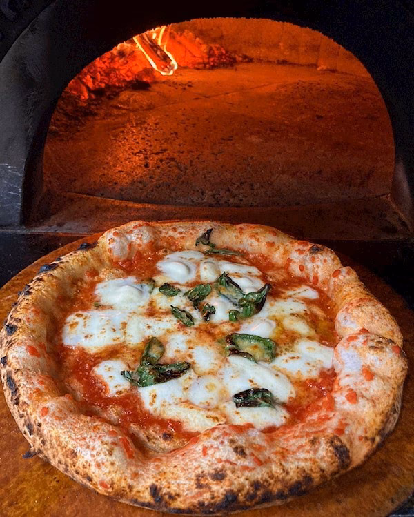 What are some unique pizza names?